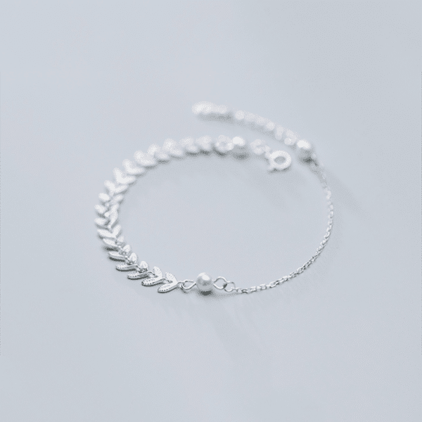 Alternative view of Leaf and Round Beads Bracelet