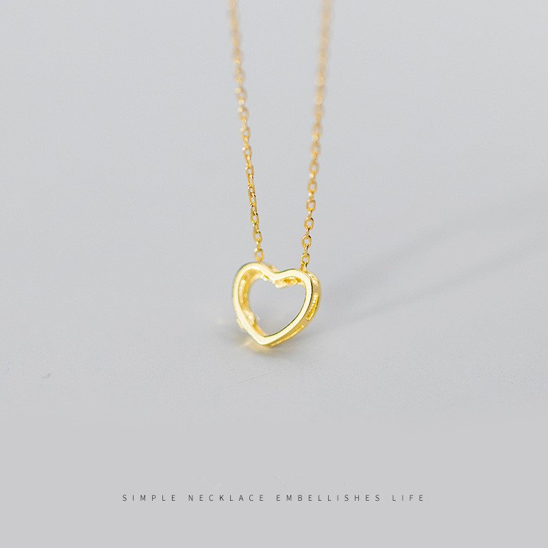 Love Heart Clavicle Chain Necklace - Image 5