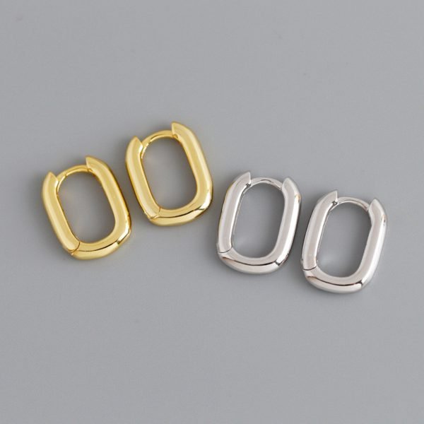 Geometric Oval Hoop Earrings