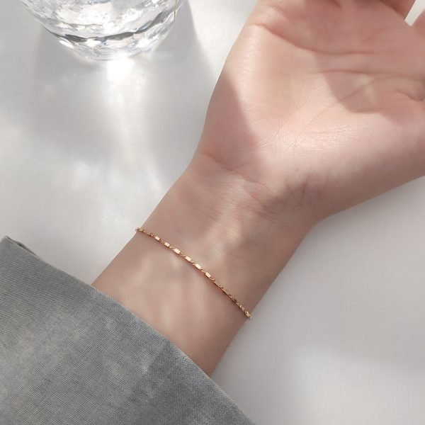 Alternative view of Small Square Chain Bracelet