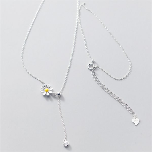Alternative view of Daisy Choker Necklace