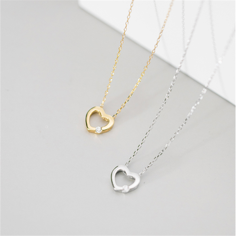 Love Heart Clavicle Chain Necklace - Image 2