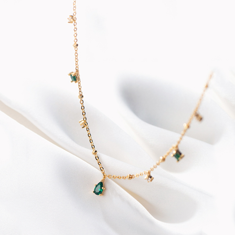 Emerald Elegance Necklace - Image 6