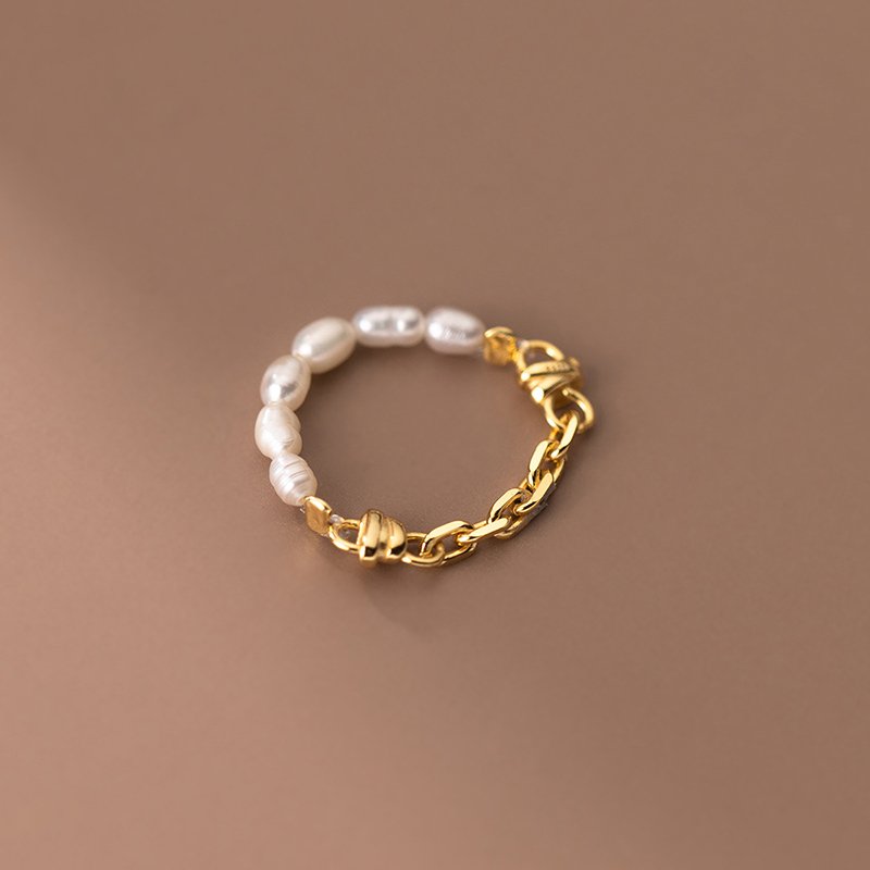 Pearl Elegance Chain Band Ring - Image 3