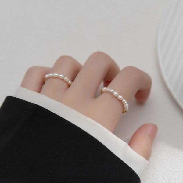 Pearl Elegance Chain Band Ring