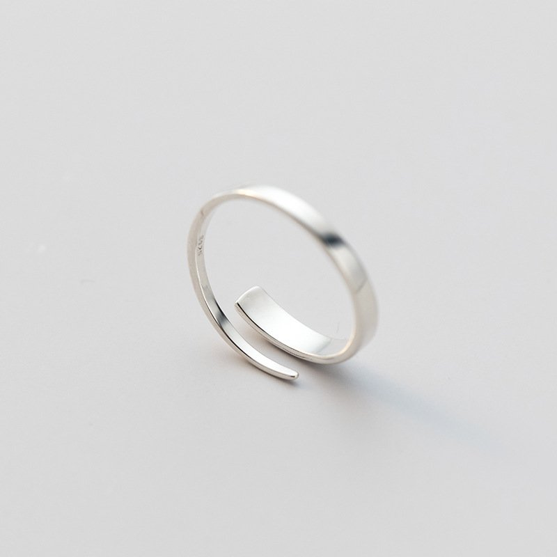 Sleek Elegance Ring - Image 5