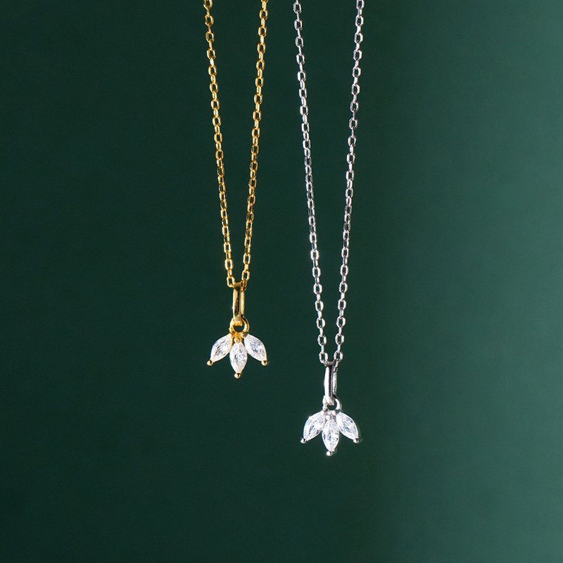 Petal Grace Pendant Necklace - Image 5